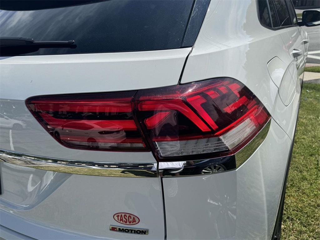 used 2022 Volkswagen Atlas Cross Sport car, priced at $27,888