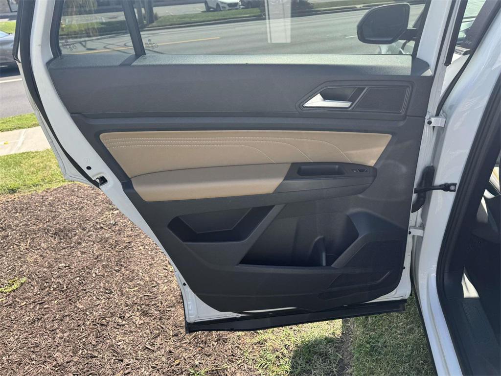 used 2022 Volkswagen Atlas Cross Sport car, priced at $27,888