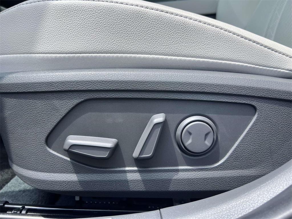 used 2023 Hyundai Sonata car, priced at $25,250