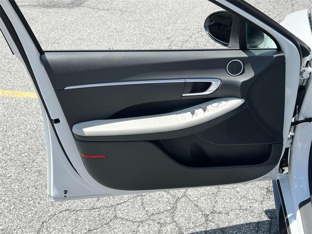 used 2023 Hyundai Sonata car, priced at $21,250