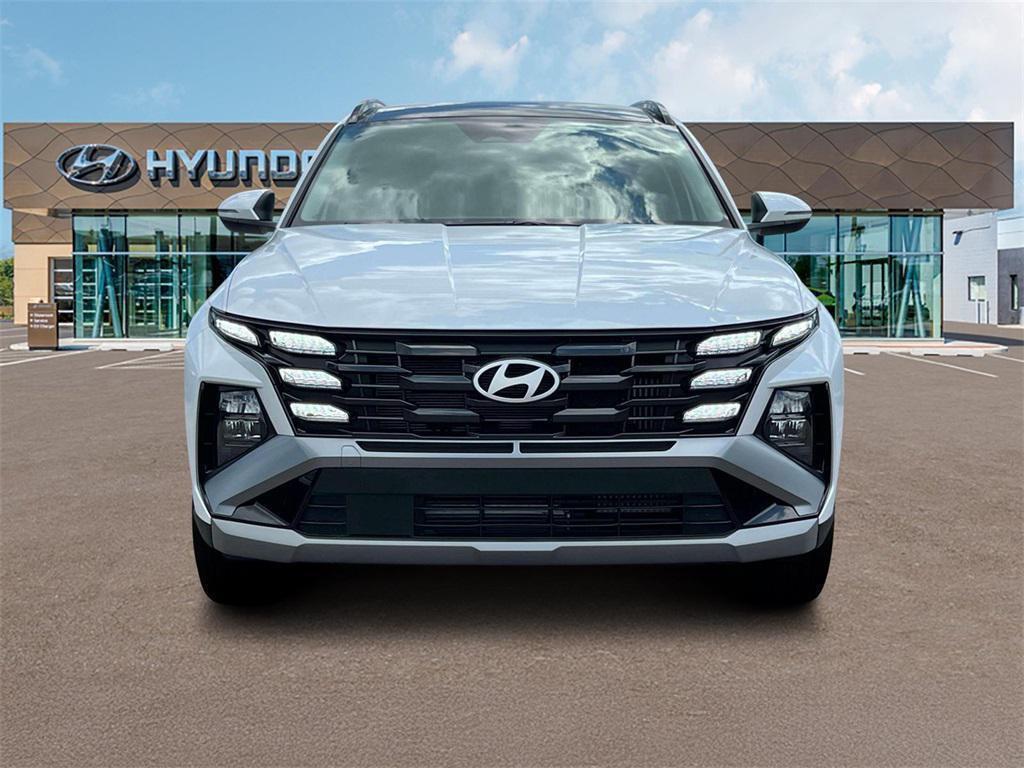 new 2025 Hyundai TUCSON Hybrid car, priced at $39,580
