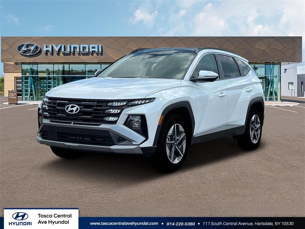 new 2025 Hyundai TUCSON Hybrid car, priced at $39,580
