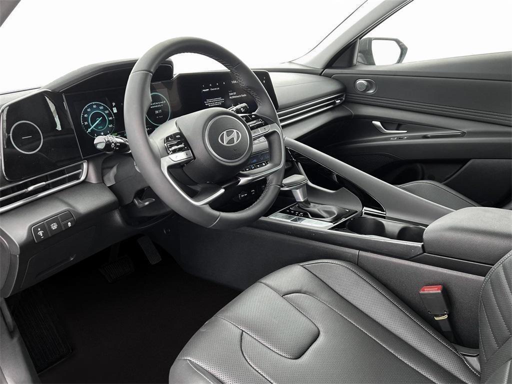 new 2025 Hyundai ELANTRA HEV car, priced at $29,035