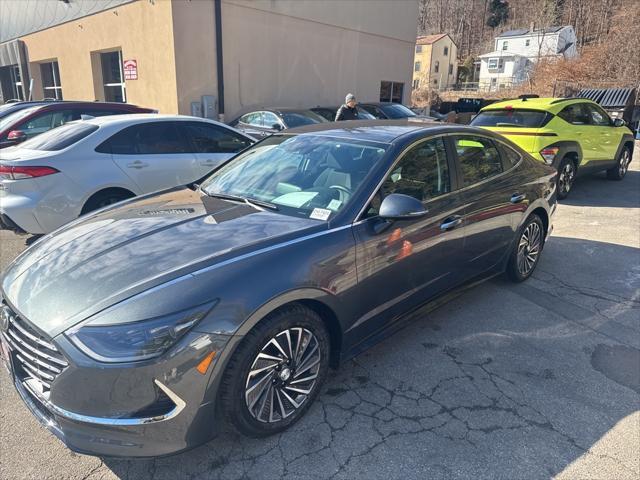 used 2023 Hyundai Sonata Hybrid car, priced at $24,047