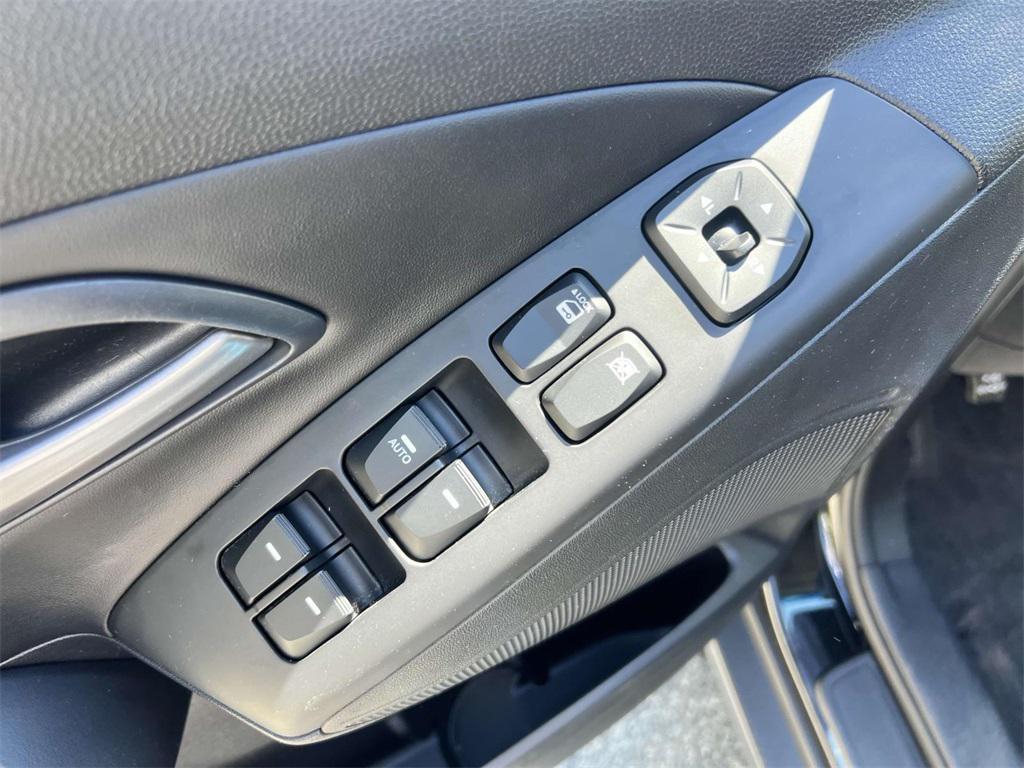 used 2015 Hyundai Tucson car, priced at $8,750