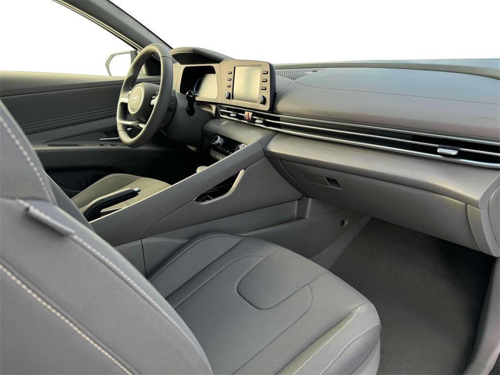 new 2025 Hyundai Elantra car, priced at $25,015