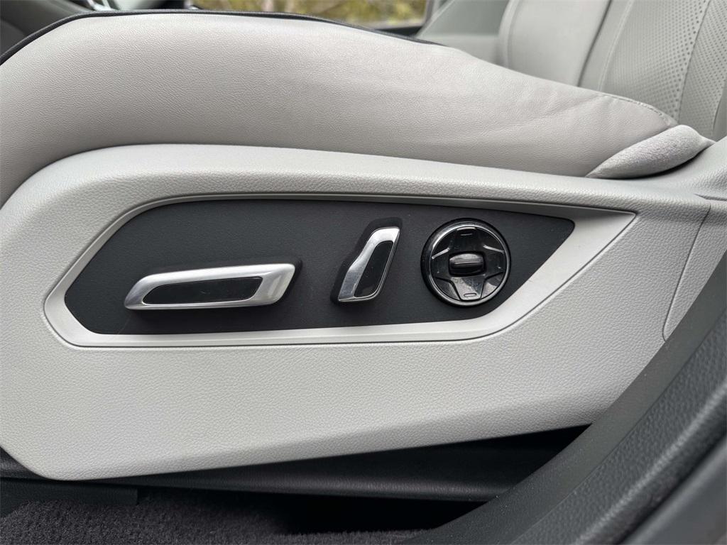 used 2019 Acura RDX car, priced at $25,689