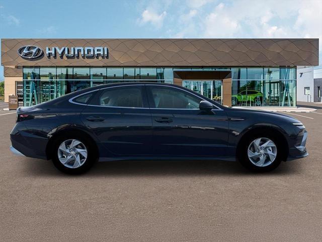 new 2025 Hyundai Sonata car, priced at $27,015