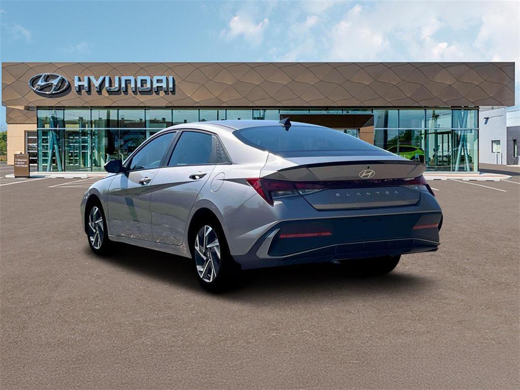 new 2025 Hyundai Elantra car, priced at $25,035