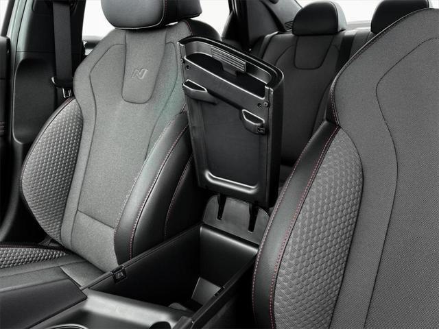 new 2024 Hyundai Elantra car, priced at $25,000