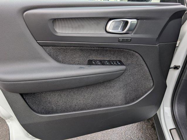 used 2022 Volvo XC40 car, priced at $28,698