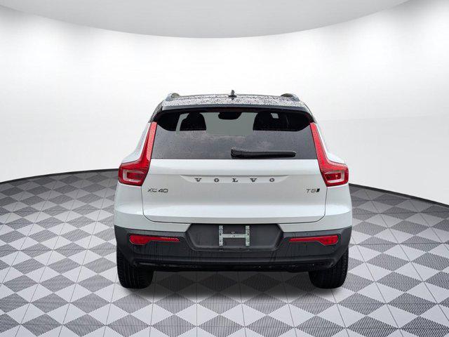 used 2022 Volvo XC40 car, priced at $27,696