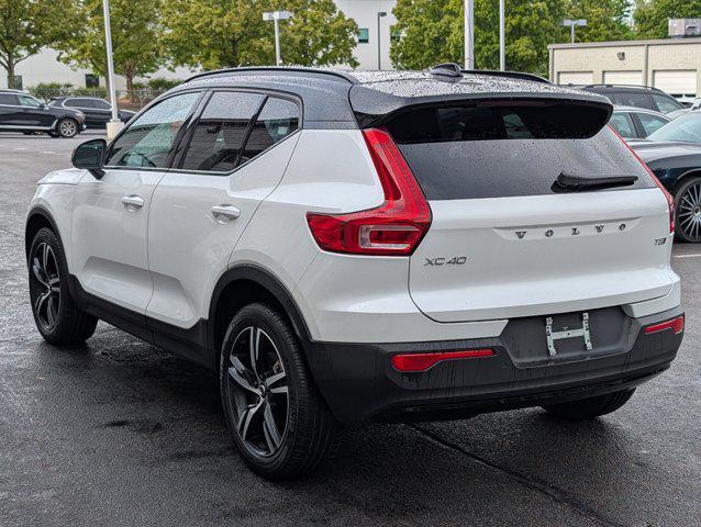 used 2022 Volvo XC40 car, priced at $28,698