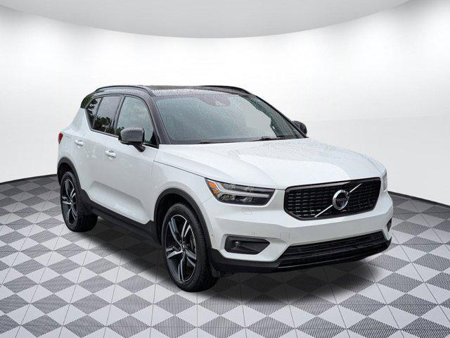 used 2022 Volvo XC40 car, priced at $27,696