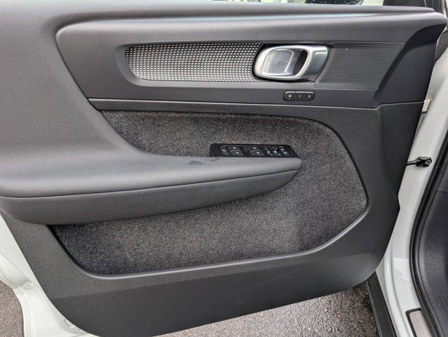 used 2022 Volvo XC40 car, priced at $27,696