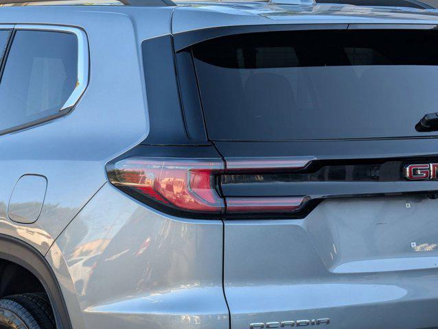 used 2025 GMC Acadia car, priced at $34,496
