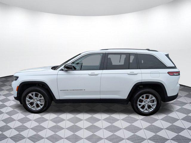 used 2023 Jeep Grand Cherokee car, priced at $31,499