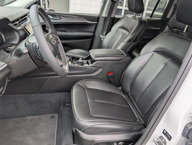 used 2023 Jeep Grand Cherokee car, priced at $31,499