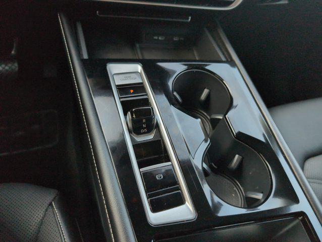 used 2024 Volkswagen Atlas car, priced at $31,998