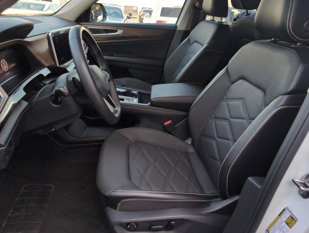 used 2024 Volkswagen Atlas car, priced at $31,998