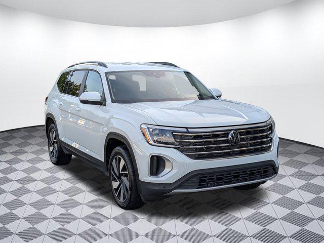 used 2024 Volkswagen Atlas car, priced at $30,596