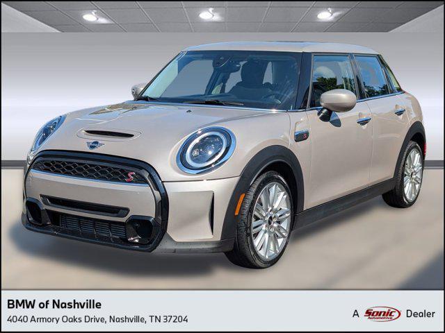 used 2024 MINI Hardtop car, priced at $22,496