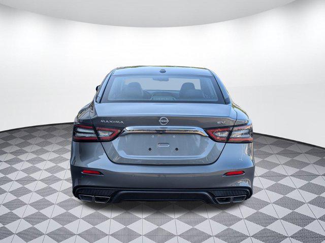 used 2023 Nissan Maxima car, priced at $22,797