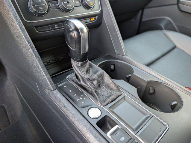 used 2020 Volkswagen Atlas Cross Sport car, priced at $17,998