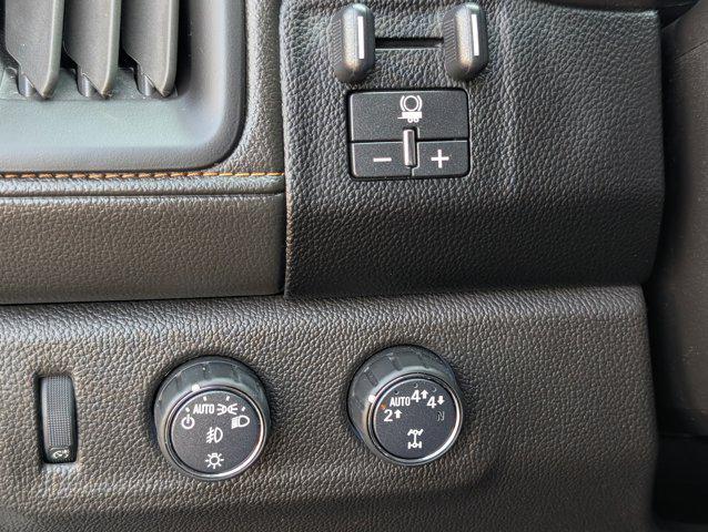 used 2022 GMC Canyon car, priced at $35,498