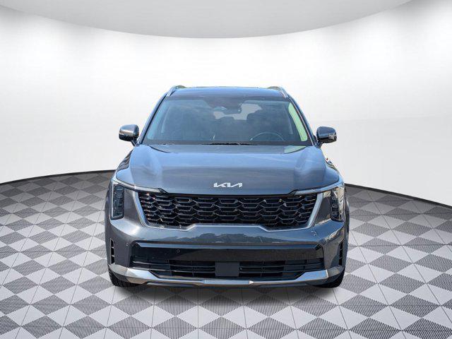 used 2024 Kia Sorento car, priced at $28,999