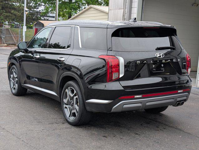 used 2024 Hyundai Palisade car, priced at $38,999