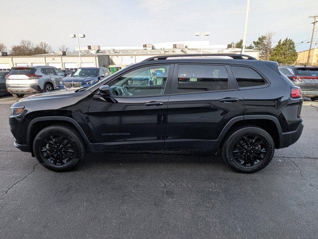 used 2023 Jeep Cherokee car, priced at $25,299