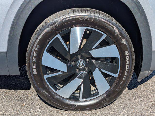 used 2024 Volkswagen Atlas Cross Sport car, priced at $32,498