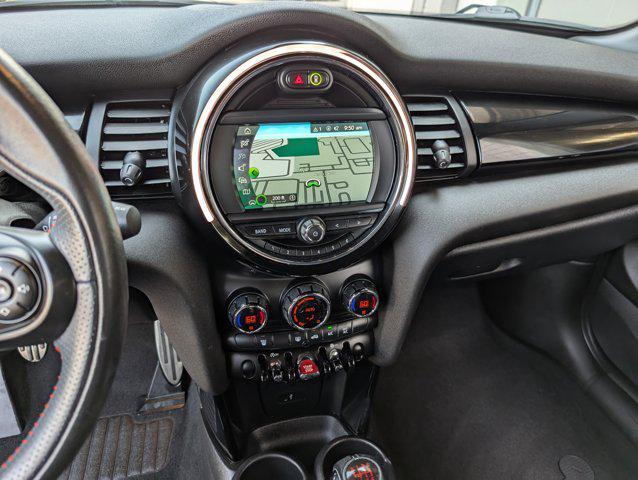 used 2021 MINI Hardtop car, priced at $18,999