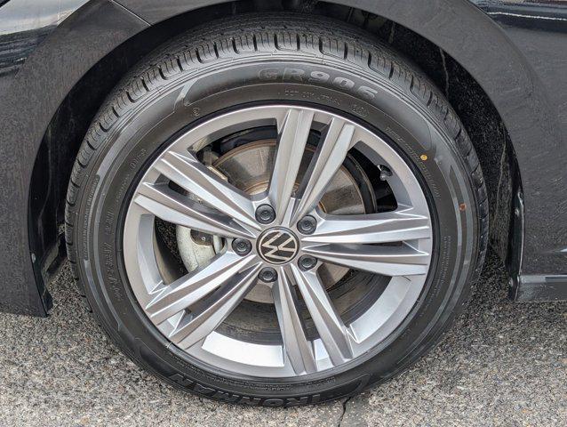 used 2024 Volkswagen Jetta car, priced at $20,199