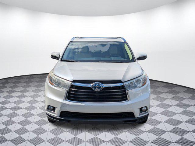 used 2015 Toyota Highlander Hybrid car, priced at $18,598