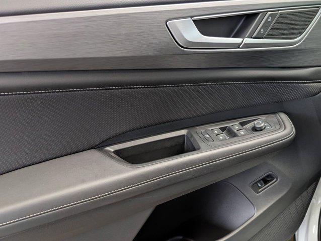 used 2024 Volkswagen Atlas Cross Sport car, priced at $29,998