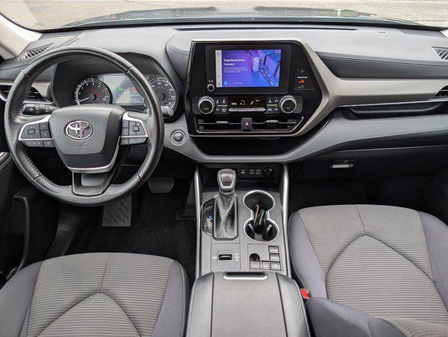 used 2023 Toyota Highlander car, priced at $32,997