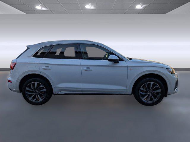 used 2024 Audi Q5 car, priced at $31,498
