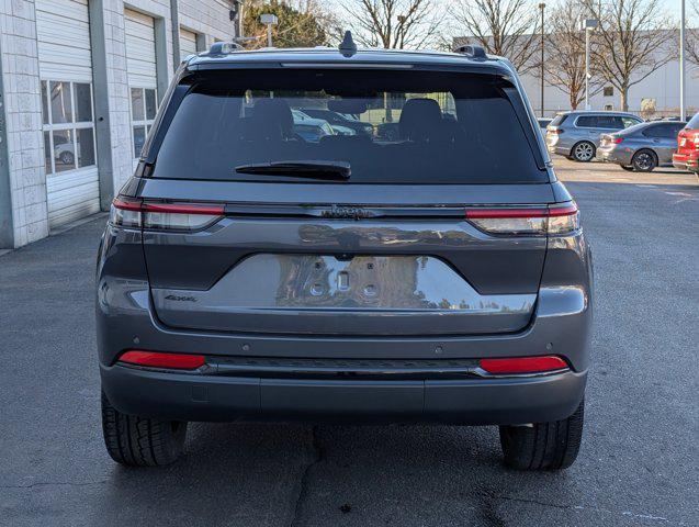 used 2024 Jeep Grand Cherokee car, priced at $36,999