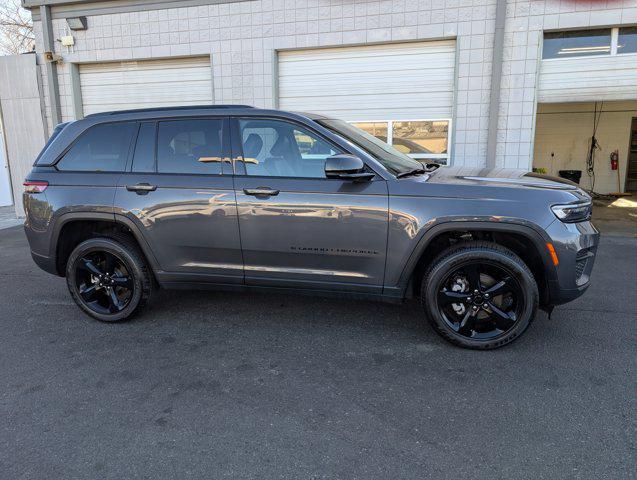 used 2024 Jeep Grand Cherokee car, priced at $36,999