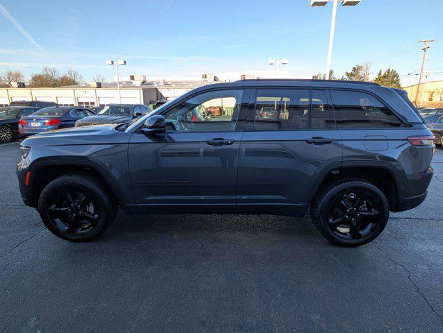 used 2024 Jeep Grand Cherokee car, priced at $36,999