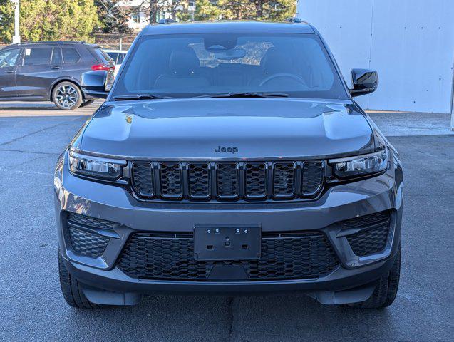 used 2024 Jeep Grand Cherokee car, priced at $36,999