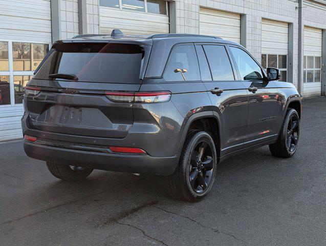 used 2024 Jeep Grand Cherokee car, priced at $36,999