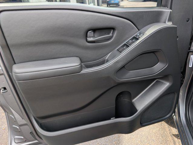 used 2022 Nissan Frontier car, priced at $27,597