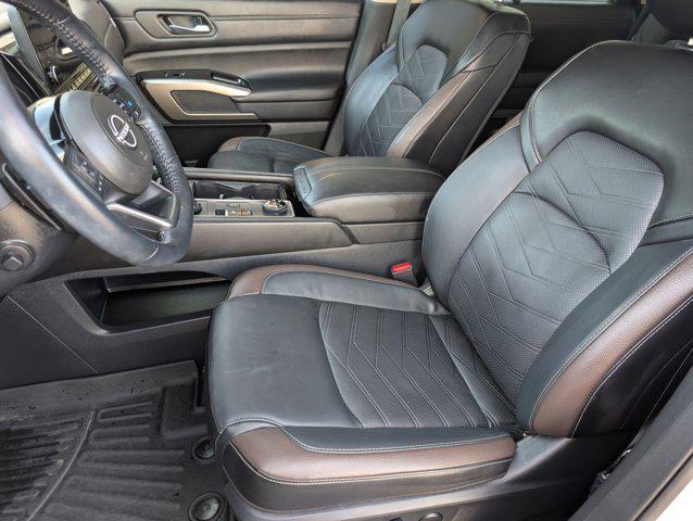 used 2024 Nissan Pathfinder car, priced at $40,999