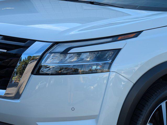 used 2024 Nissan Pathfinder car, priced at $40,999