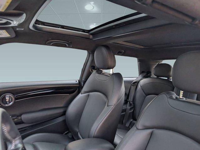 used 2023 MINI Hardtop car, priced at $23,397