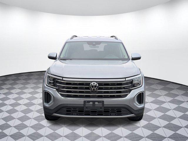 used 2024 Volkswagen Atlas car, priced at $34,499