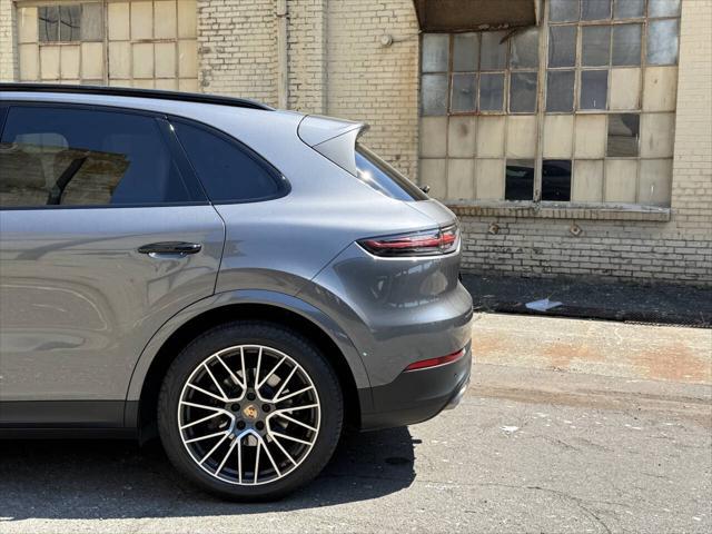 used 2019 Porsche Cayenne car, priced at $34,888